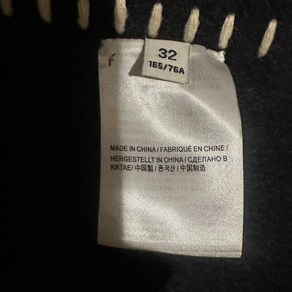 Embroidered Scarf Jacket Dark Grey Wool Size 0 Crochet Fringe Oversized Boho - Picture 7 of 9